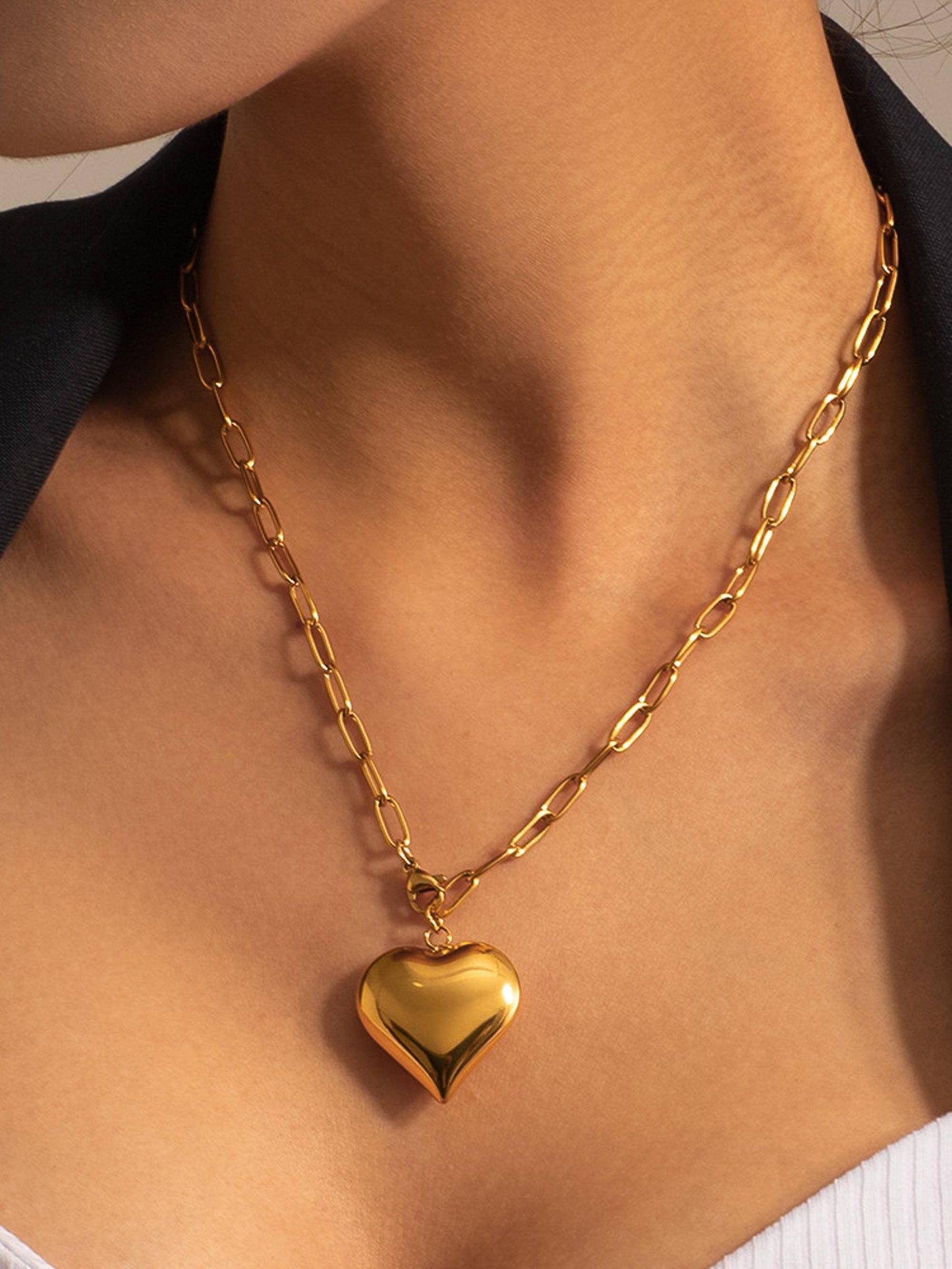 Paris Large Heart Necklace | Gold