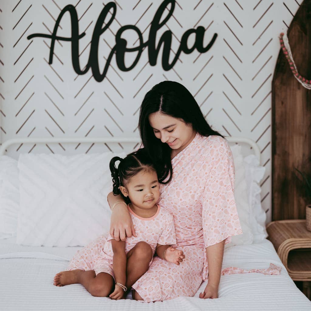 Shell-abrate Mama Bamboo Robe