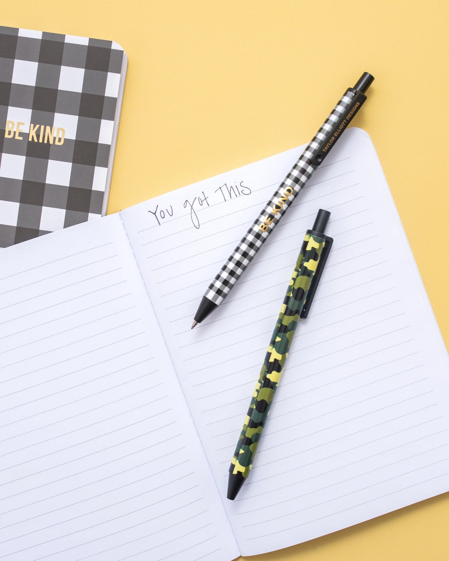 Taylor Elliott Designs Camo / Gingham Gel Pen Set
