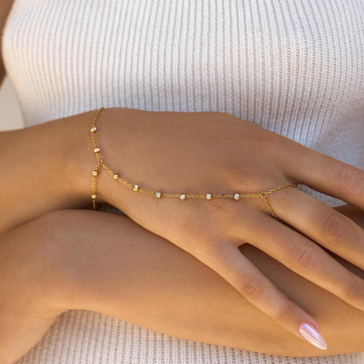 Josephine Hand Chain | Gold