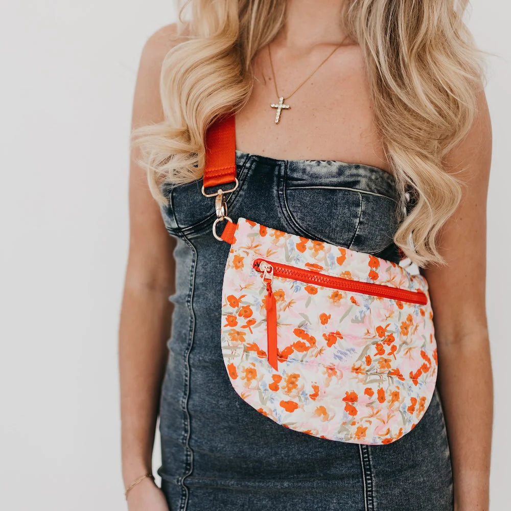 Jolie Puffer Bumb Bag Watercolor Mango Floral