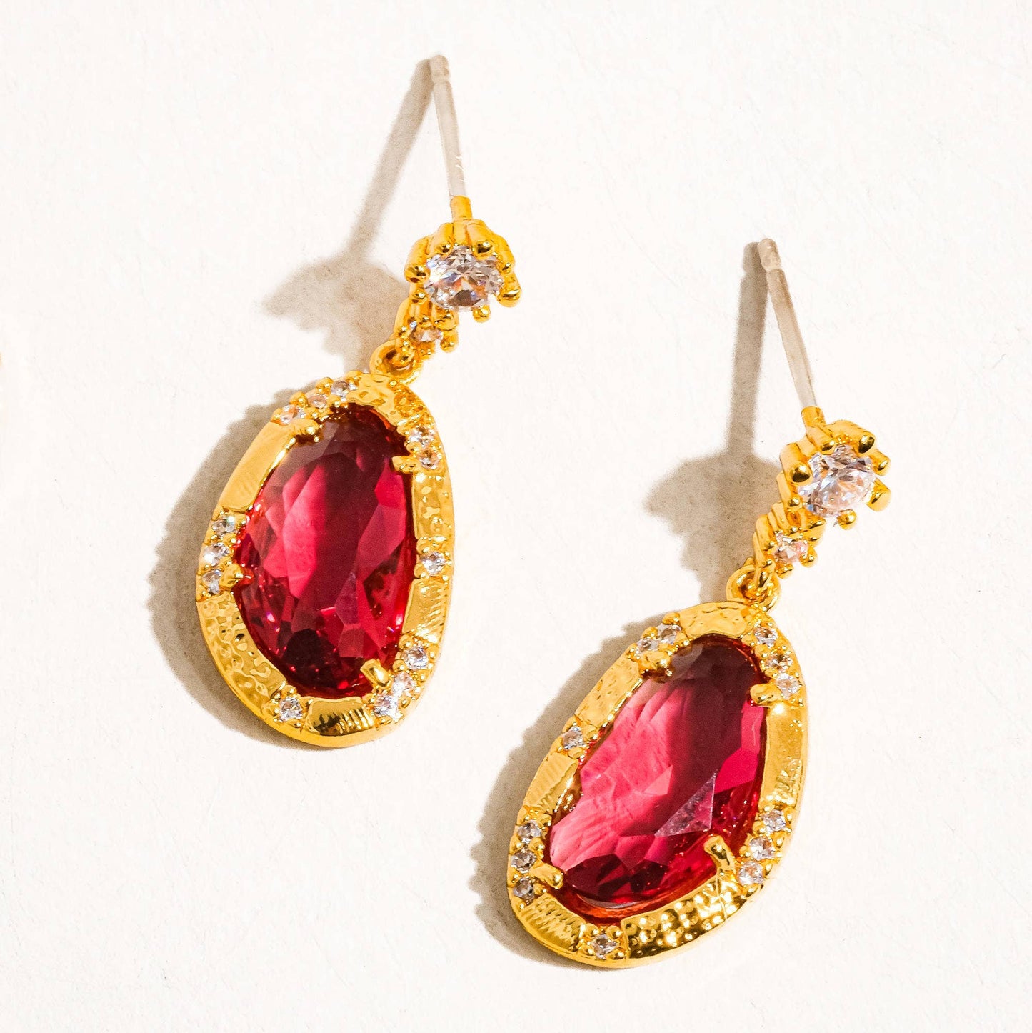 18K Gold Red Gemstone Dressy Holiday Earrings