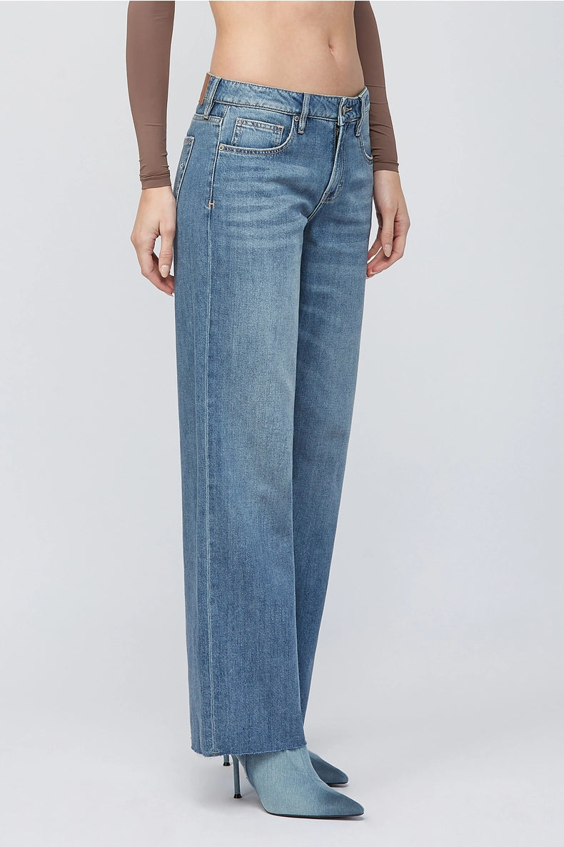 Hidden Logan Mid Rise Dad Jean