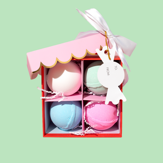 Musee Holiday Scalloped Bath Balm Set